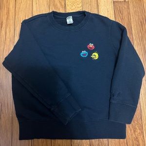Uniqlo kids sesame street sweater